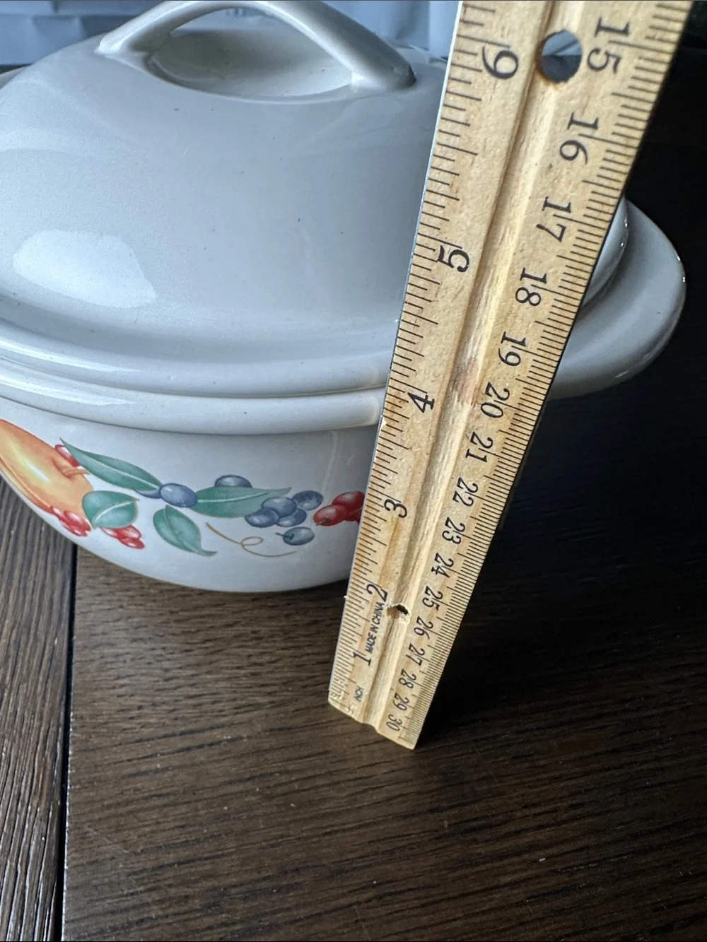 Corelle Coordinates Stoneware Abundance Pattern 1 1/2 quarts With Lid